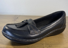 Clarks Ashland Bubble Women  s Loafers Black Leather Tassel Detail Slip On 6W