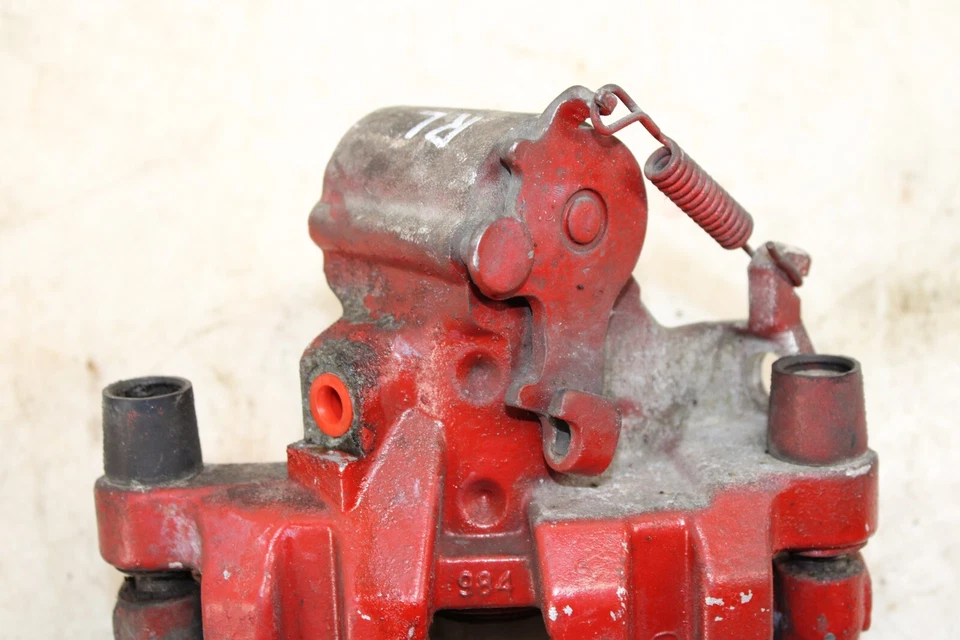 Pinza de freno trasera izquierda Pontiac Solstice 2006-2009 OEM GQ57 Foto 2 de 4