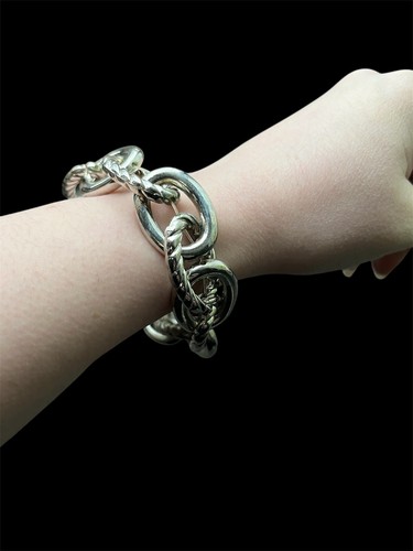 Forever 21 Chunky Metal Chain Bracelet - Picture 2 of 2