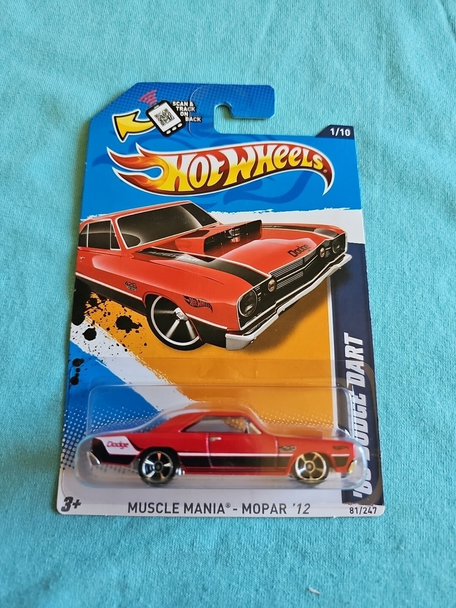 2012 Hot Wheels '68 DODGE DART Red 81/247 GREAT CARD Muscle Mania