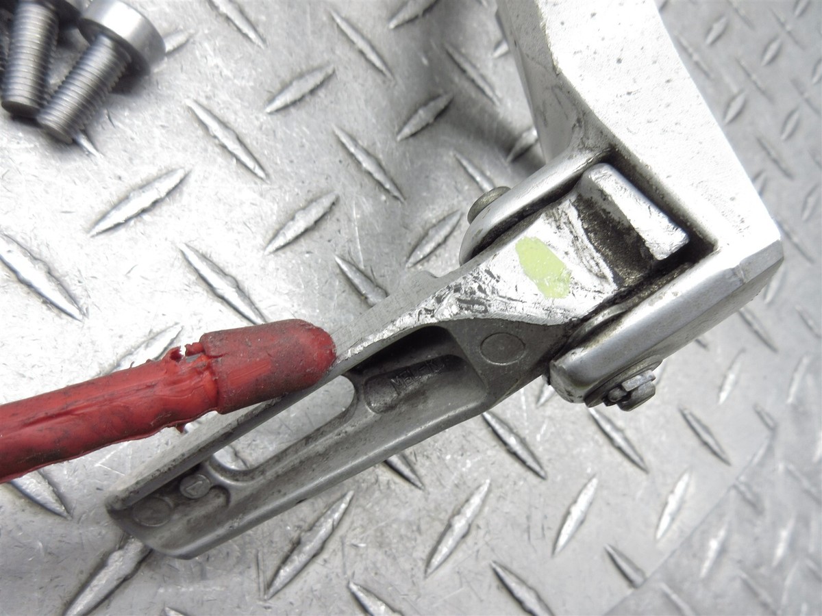 セット 2007 06-07 Honda CBR1000 RR Rear Foot Passenger Peg Rest