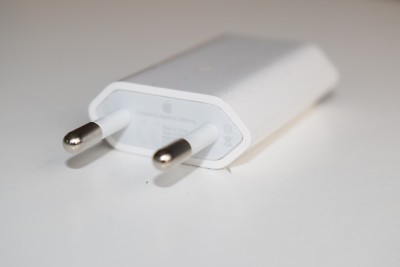 Genuine Original A1400 5W Apple Mains 2-Pin EU Adaptor for iPhone