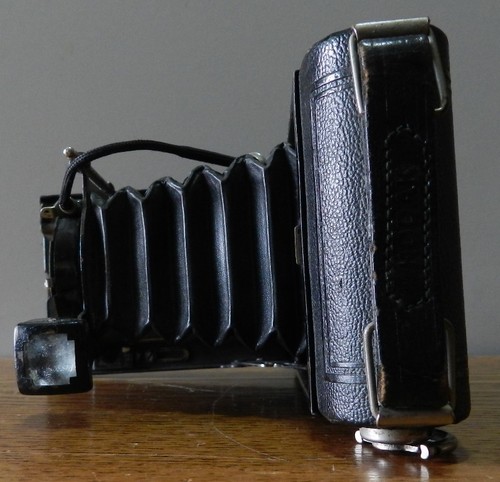 Vintage KODAK No.1 pocket Camera  - Picture 7 of 11