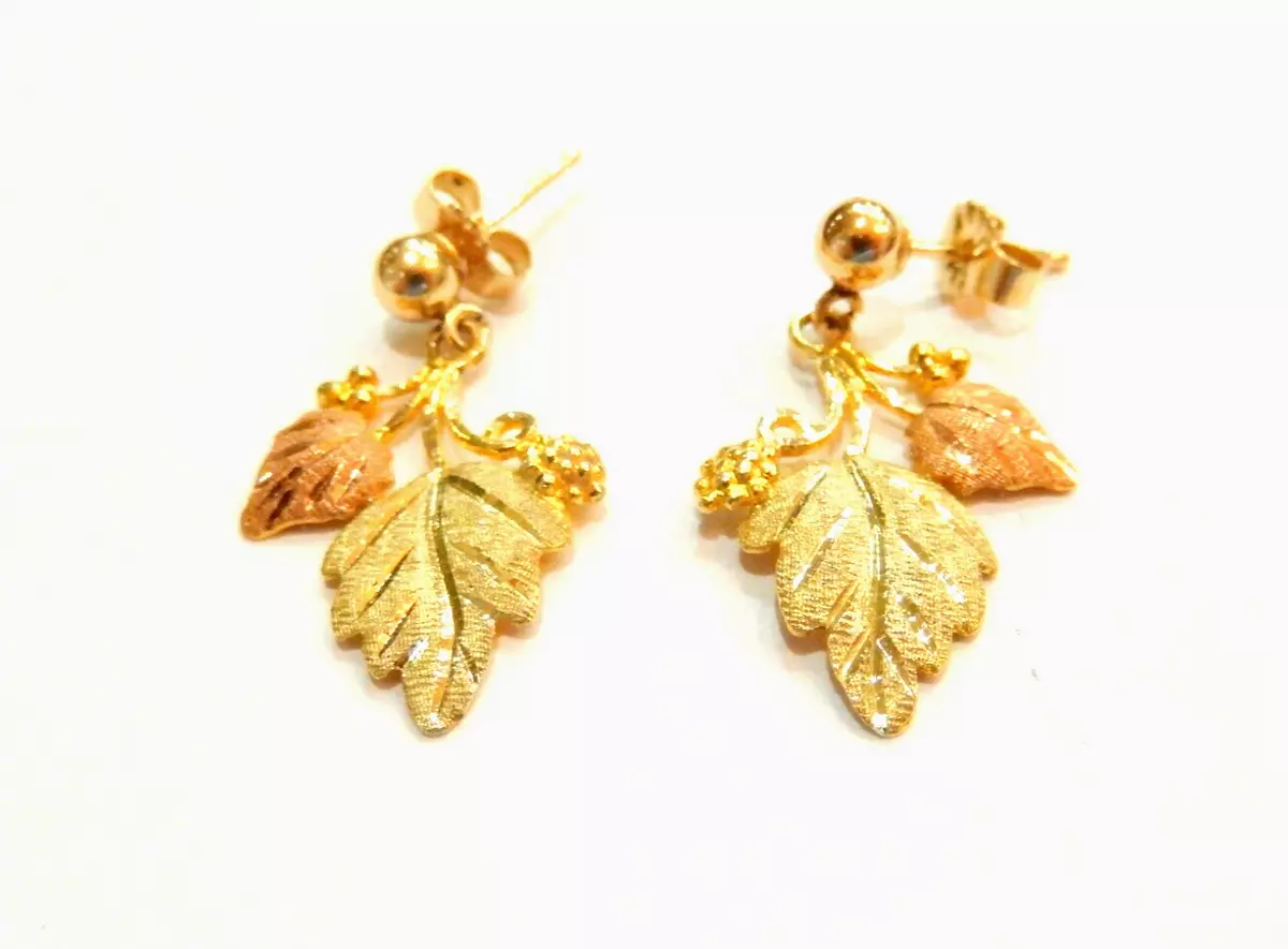 Black hills on sale gold leaf earrings