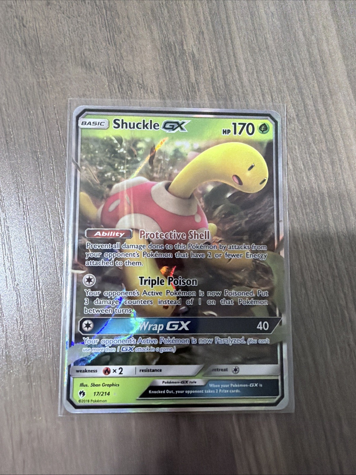 Shuckle GX Holofoil Ultra Rare SM - Lost Thunder 17/214 NM