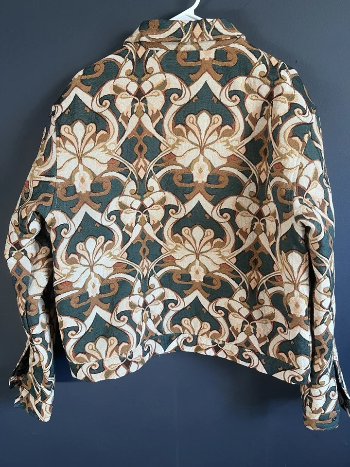 Chaqueta Bomber PacSun Estampado Tostado y Verde Foto 2 de 4