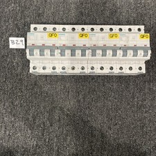 (4) Siemens 5SY6340-7CC C40 Circuit breaker 3P 40A