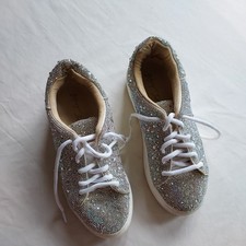 Betsey Johnson Girl's Sidny Lace-Up Rhinestone Platform Sneakers Sz 6 Pre Owned