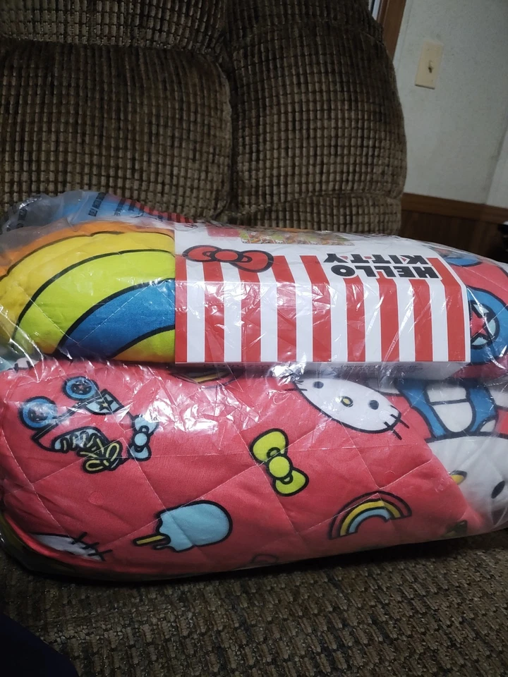 Hello Kitty стеганое одеяло королева мороженое радуга коньки цветной Reversiblr - Изображение 4 из 4