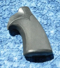 Ruger Redhawk Pachmayr Presentation Grip 