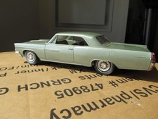 Vintage 1963 Pontiac Bonneville 2 Door Dealer Promo Car Green 389 Dual Exhaust Vintage 1963 Pontiac Bonneville 2 Door Dealer Promo Car Green 389 Dual Exhaust