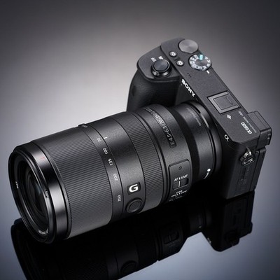 Brandneu Sony E Superzoom Teleobjektiv | 70-350 mm F4.5-6.3 G OSS (SEL-70350G)