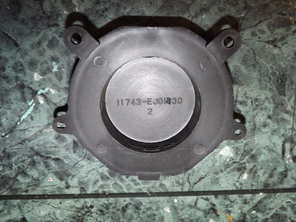 83-86 Nissan Datsun пикап 720 грузовик приборной панели приборной панели датчик крышка - Изображение 2 из 4