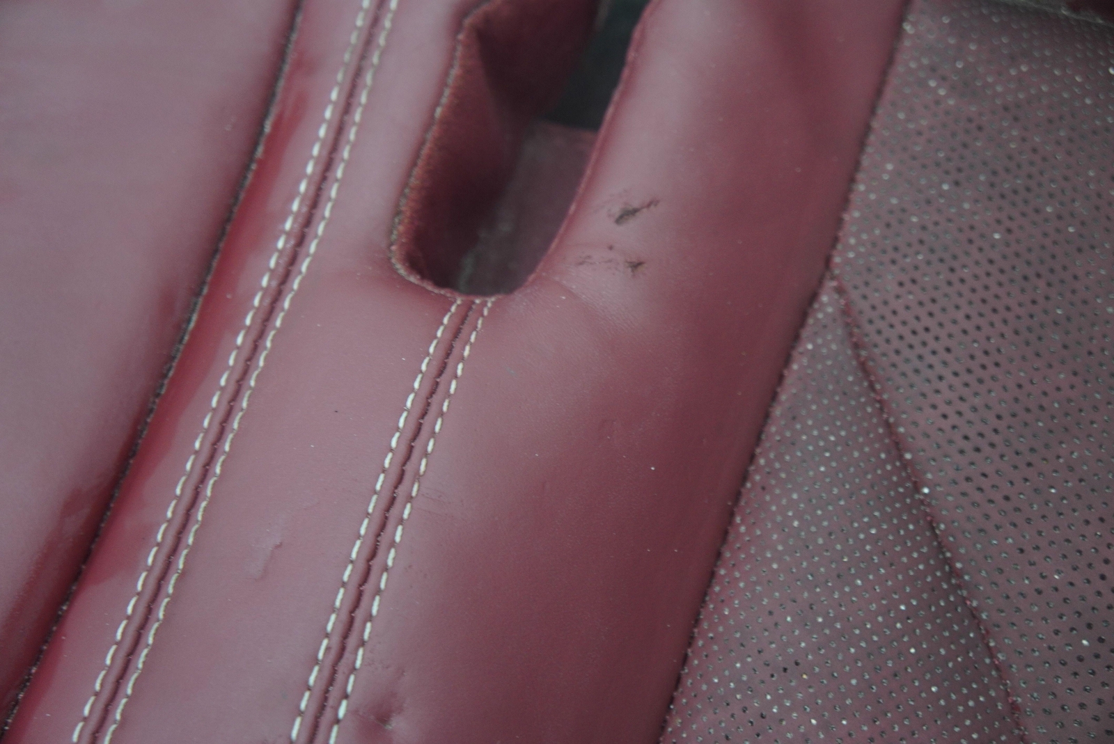 Rear Seat Lower Bottom Cushion Pad Red Leather 4ML885375 OEM Lamborghini Urus