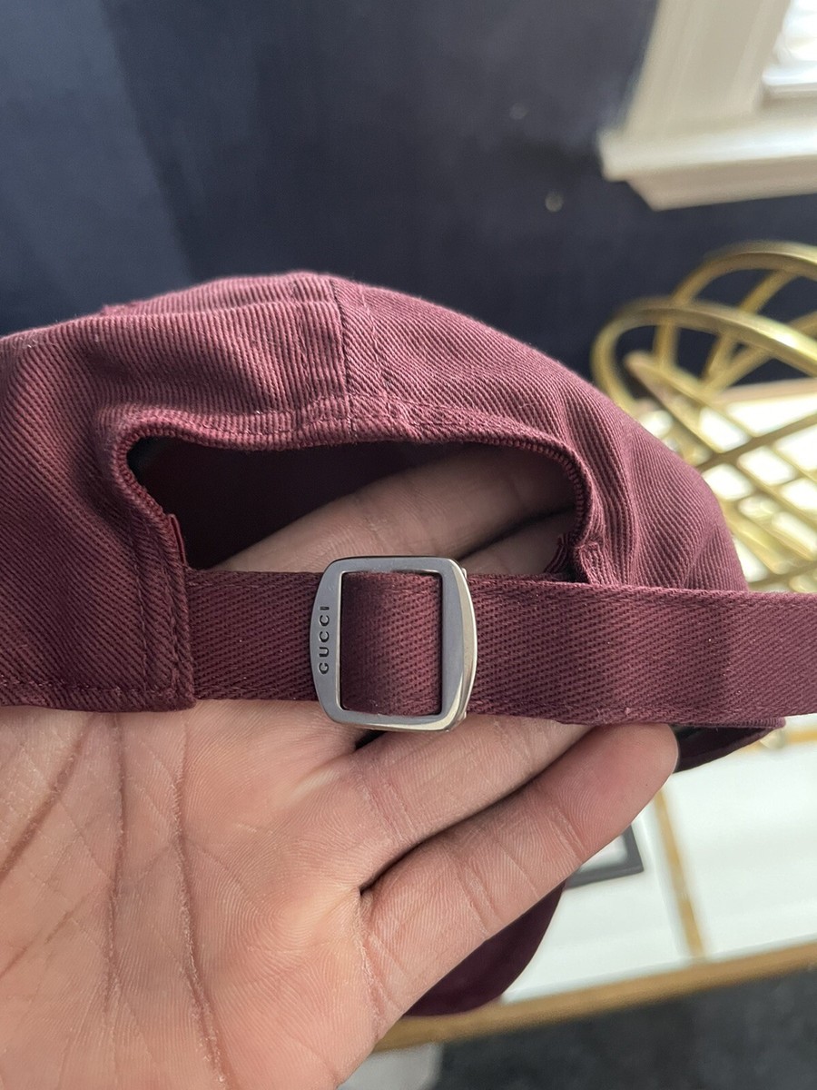帽子・その他 GUCCI Reversible burgundy nylon GG hat GG nylon baseball hat in bordeaux | GUCCI® US