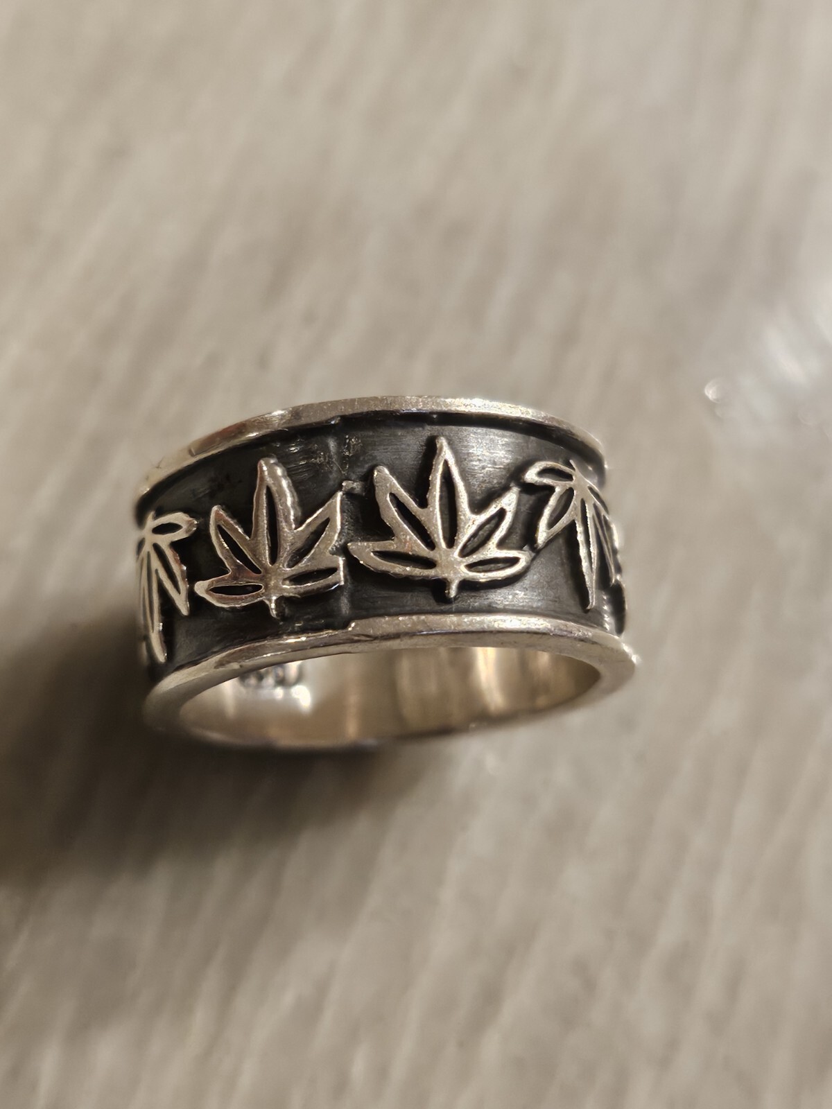 925 Sterling Silver Ring  Marijuana Leaf Weed Des… - image 1