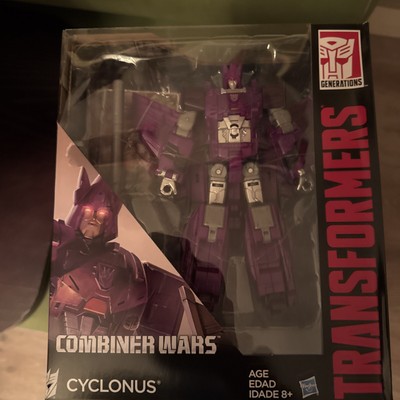 Transformers Generations Combiner Wars Cyclonus