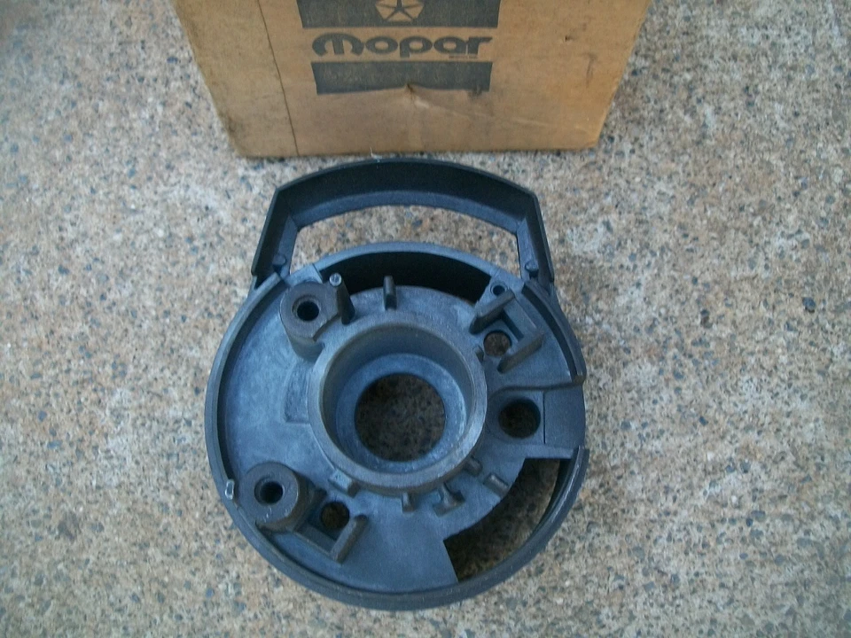 Carcasa columna de dirección furgoneta Dodge B100 B200 B300 1970-1977 nuevo de stock MoPar con auto Foto 2 de 2