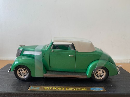 ROAD LEGENDS FORD CONVERTIBLE 1937 EN BOITE 1/18 B9 - Imagen 2 de 5