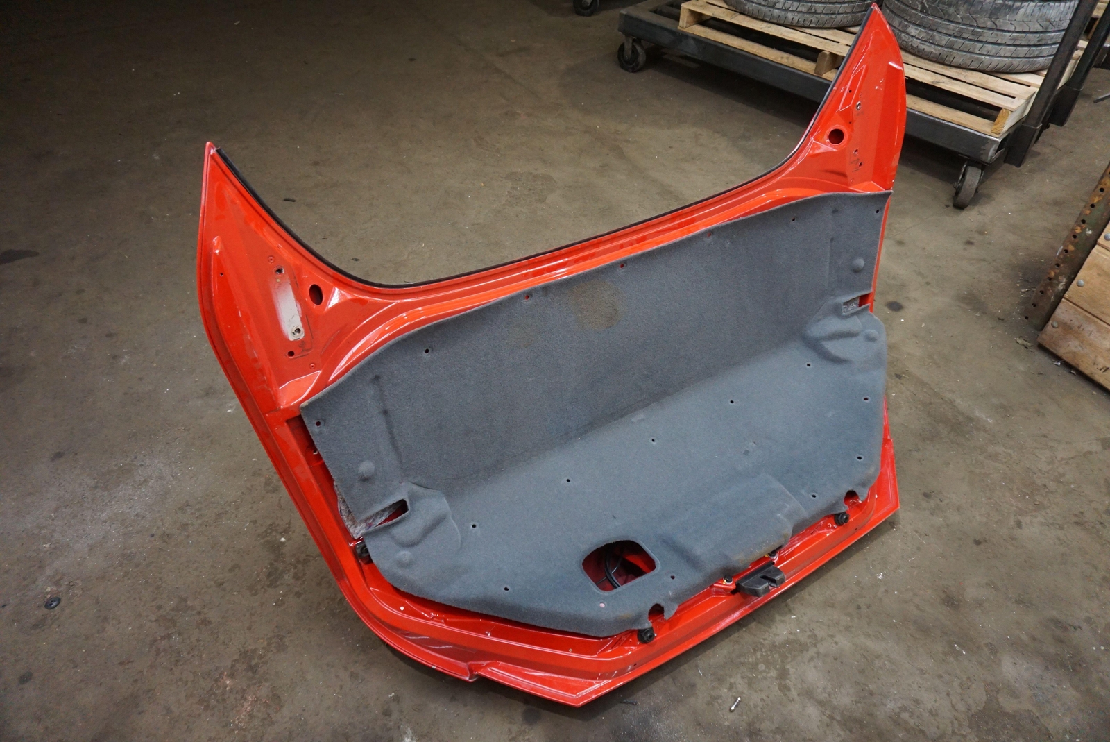 Rear Trunk Deck Lid Rossa Scuderia (323) 69803810 Ferrari California 08-14 *Note
