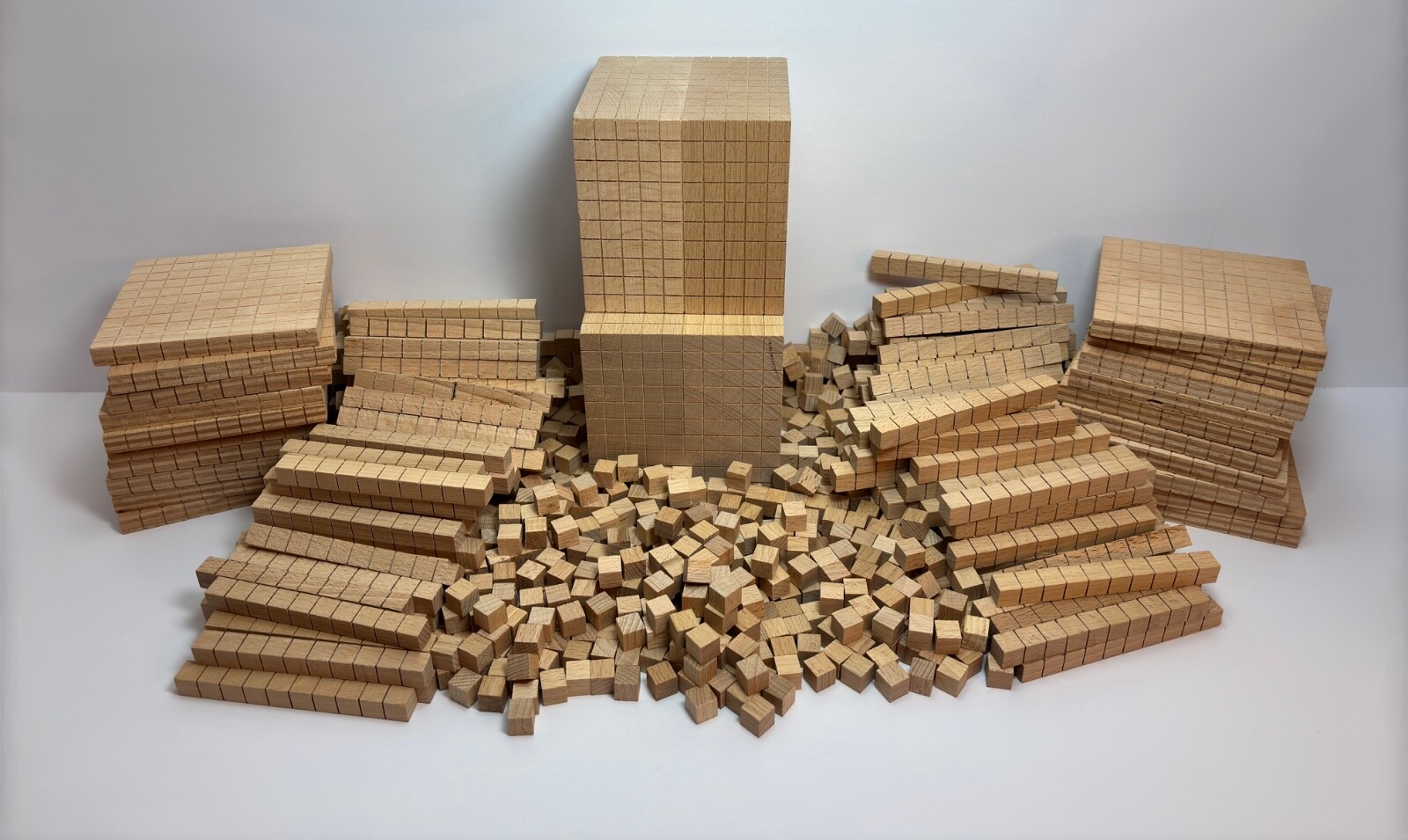 822 Piece Set of Powers Of Ten Wood Counting Blocks - Cuisenaire Company