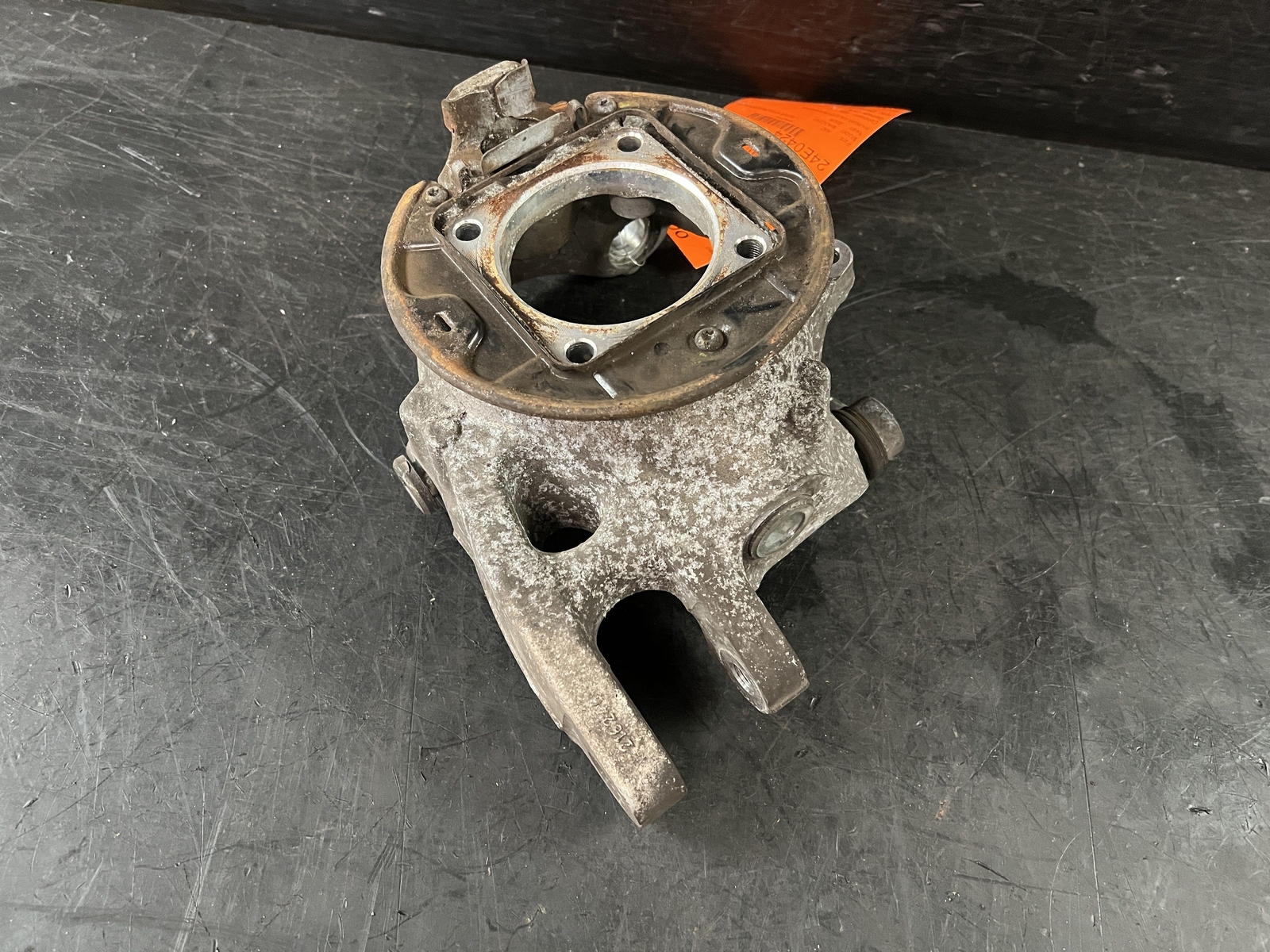 08-19 MASERATI GRANTURISMO REAR PASSENGER RIGHT AXLE STUB KNUCKLE