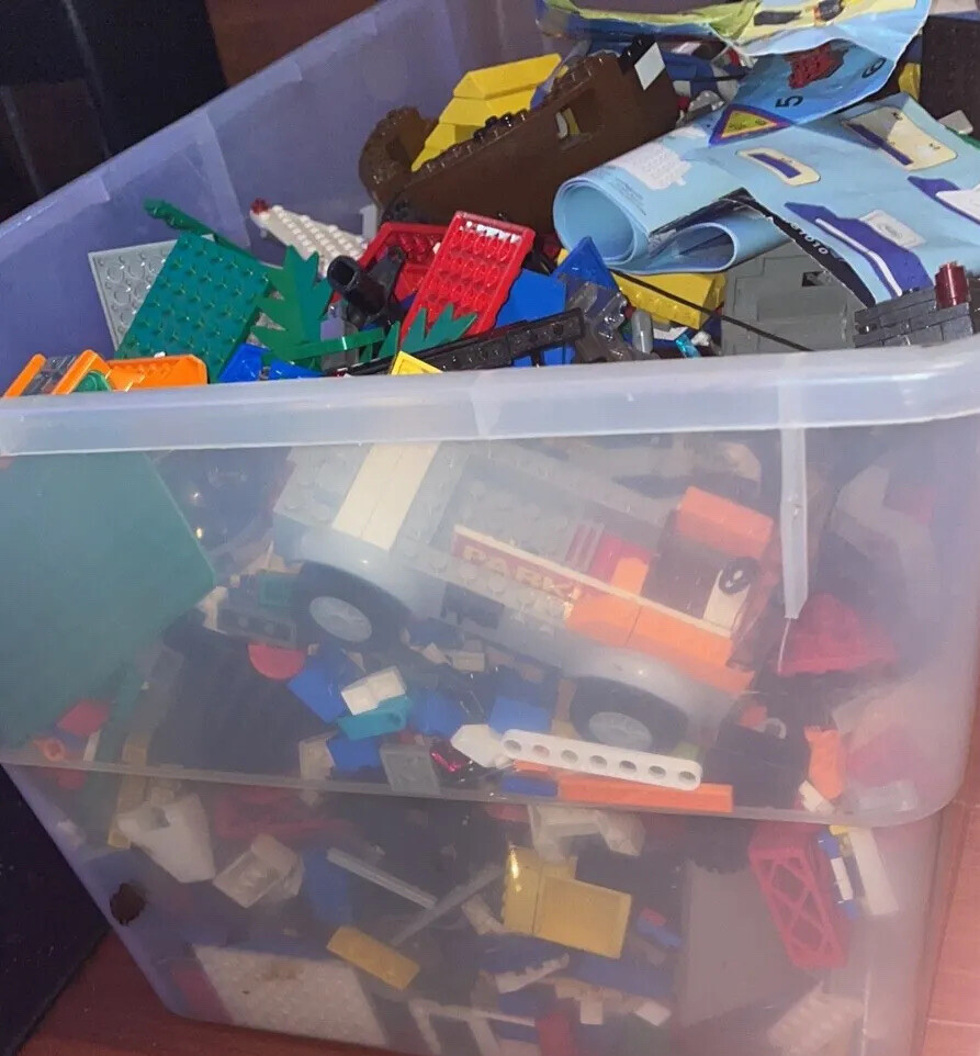 LEGO Retro Vintage Legos 26.2lbs worth from 1980 1990s castle ship