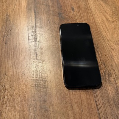 iPhone 16 Pro mit Zubehörpaket