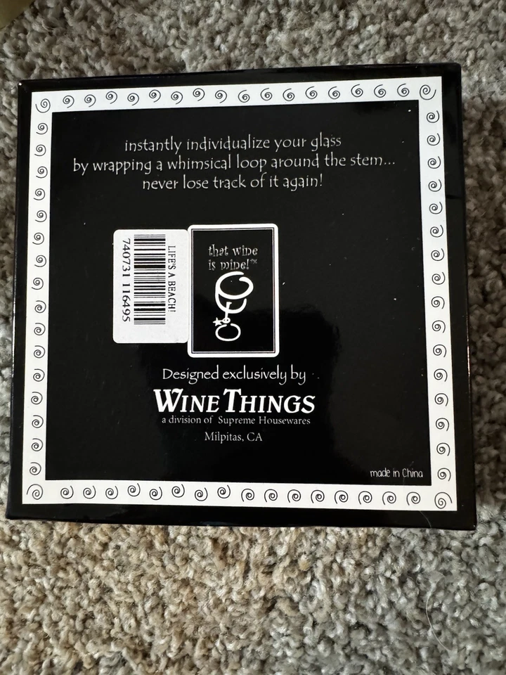 Dijes de copa de vino Flamingo Life’s A Beach Foto 2 de 2