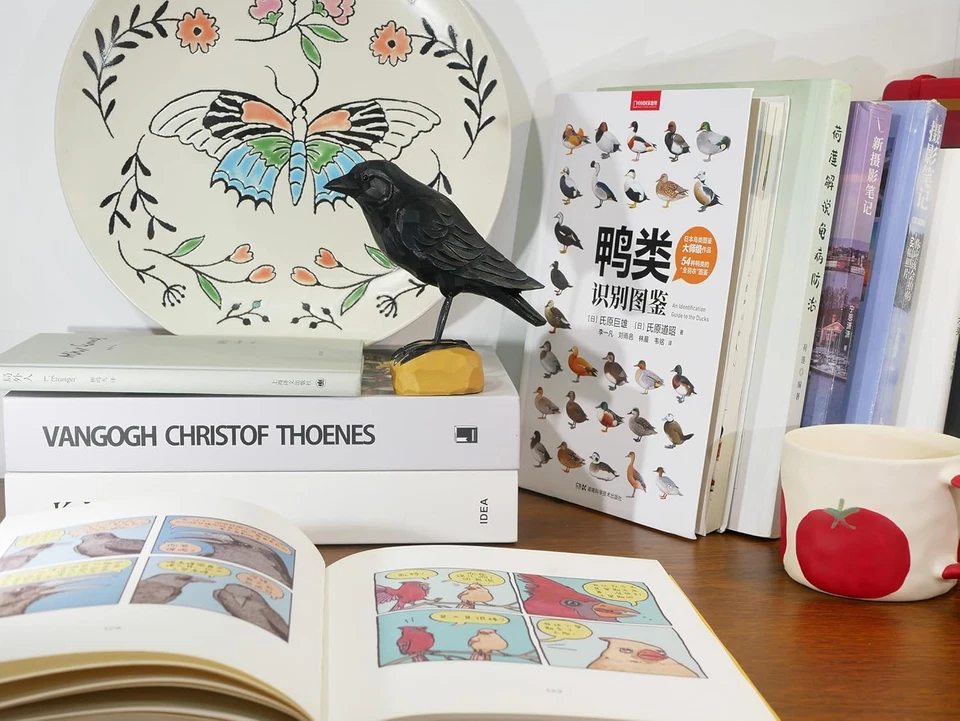 Estatuilla de cuervo de madera decoración de cuervo negro pequeños animales estatuas talla escultura  Foto 4 de 4