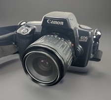 Canon Camera EOS 1000F 35mm SLR Film With 35-80mm Lens