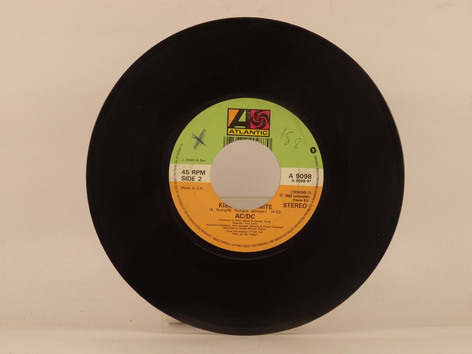 AC/DC THAT'S THE WAY I WANNA ROCK N ROLL / KISSIN DYNAMITE (123) 2 ...