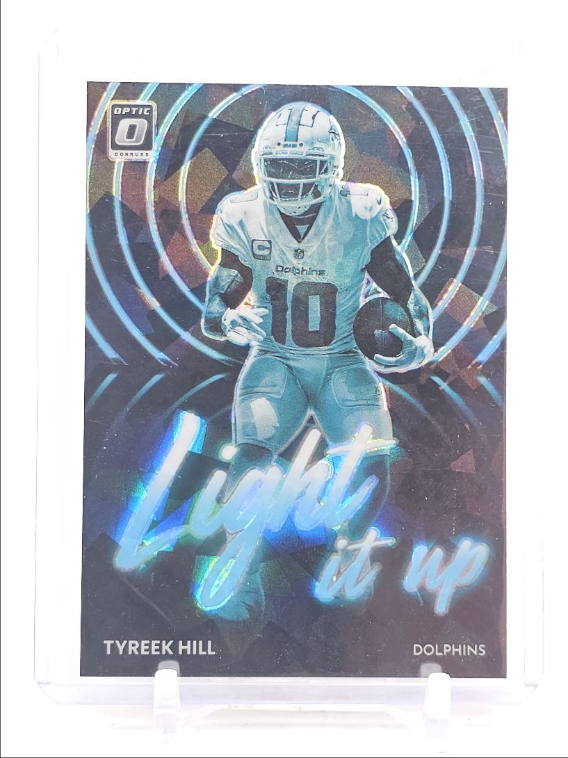 TYREEK HILL 2022 DONRUSS OPTIC LIGHT IT UP ICE PRIZM DOLPHINS /15 Q2380