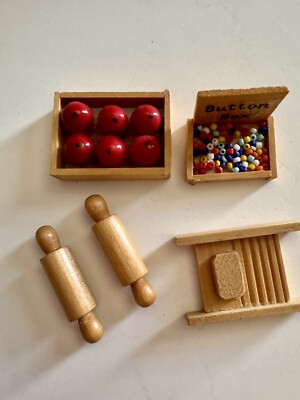 Mini Wooden Kitchen Cottage Farmhouse Dollhouse Miniature Decor Lot Of 5