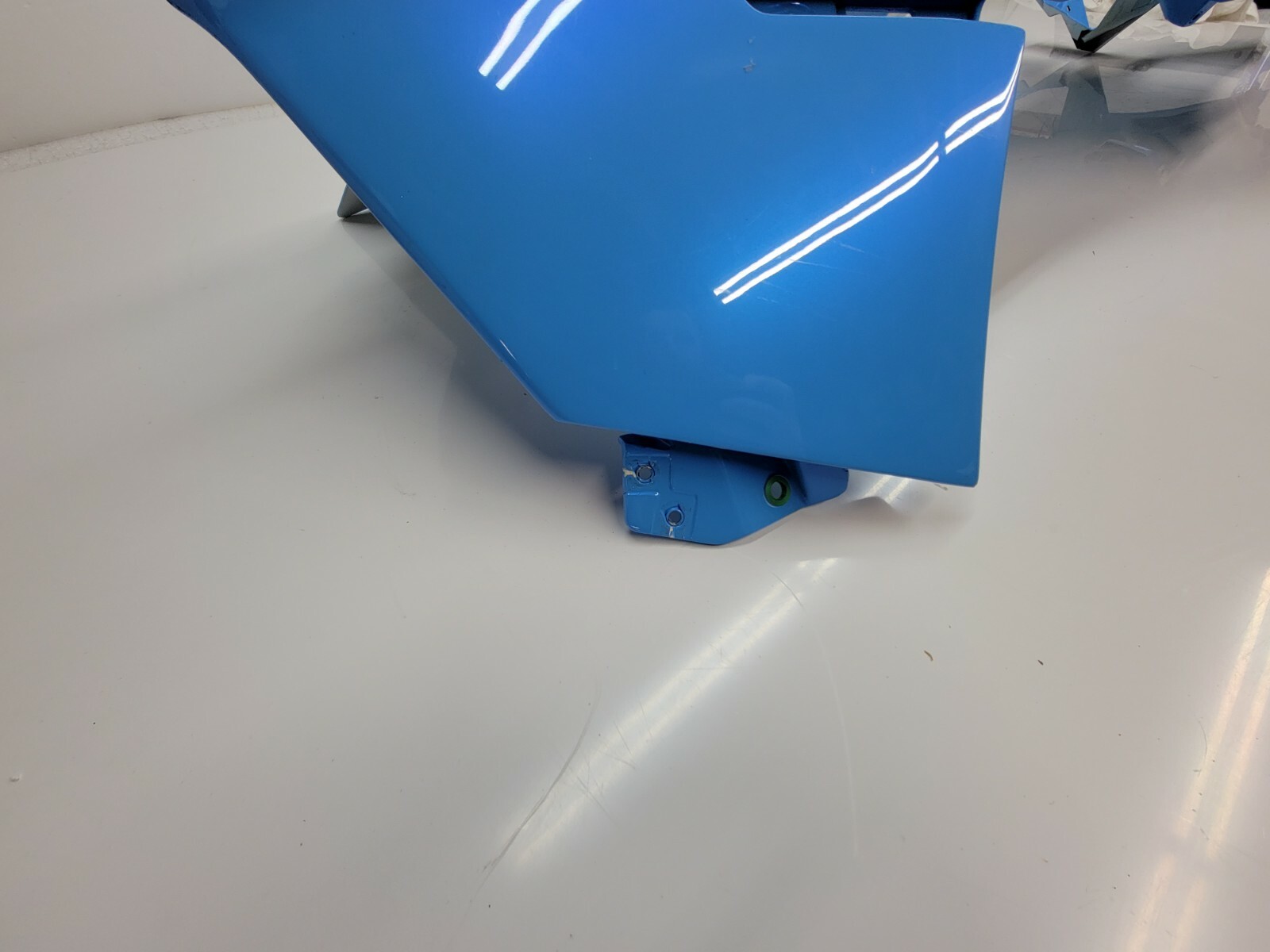 LAMBORGHINI AVENTADOR PASSENGER RIGHT SIDE QUARTER PANEL FENDER OEM 470854960