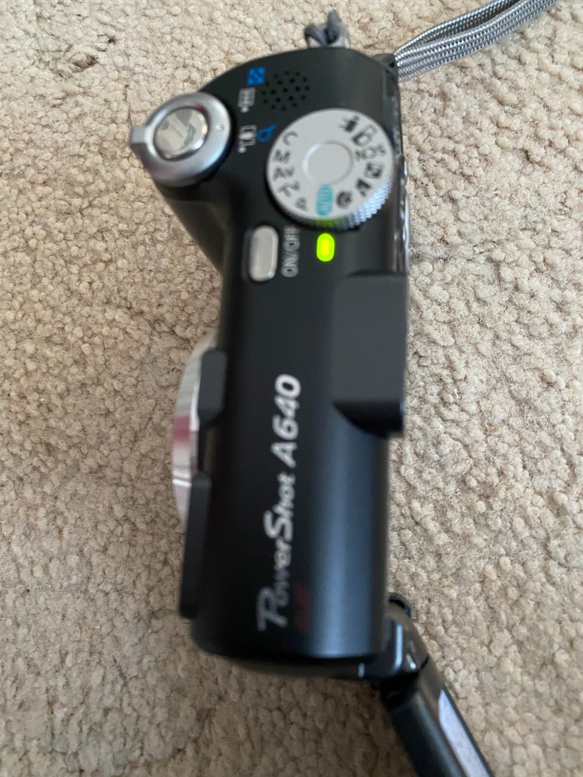 Canon Powershot A640 DIGITAL COMPACT CAMERA w/ 4x Optical Zoom WORKING