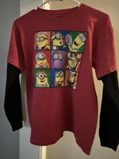 Minions medium Boys Long Sleeves Euc