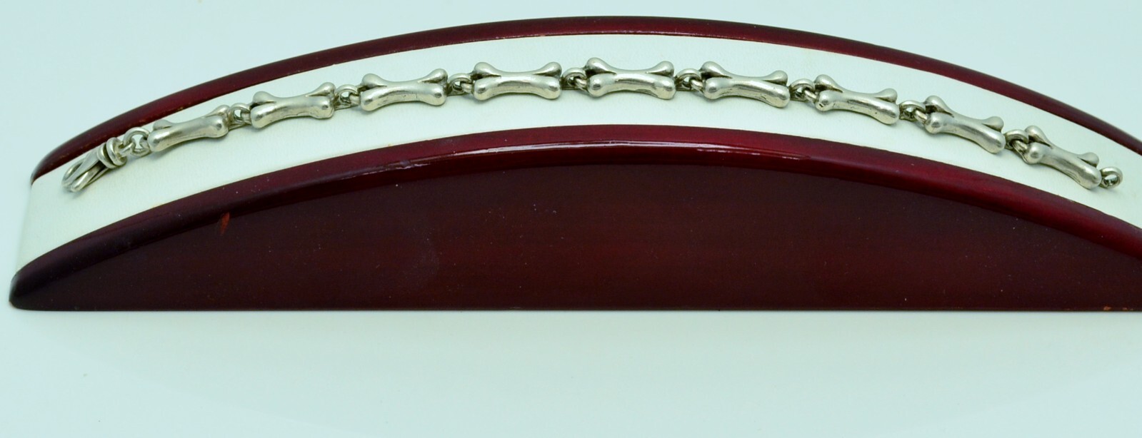 STERLING SILVER  VERY NICE BONE SHAPE  BRACELET  … - image 1