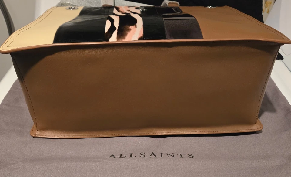 Bolso de Mano AllSaints Capitán a Rayas Solapa Cuero de Becerro Genuino NUEVO CON ETIQUETAS ¡PERFECTO PRECIOSO! Foto 4 de 4