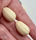 Vintage Cream/Taupe 28” Bead Strand Necklace / Clip Earrings Set — photo 6