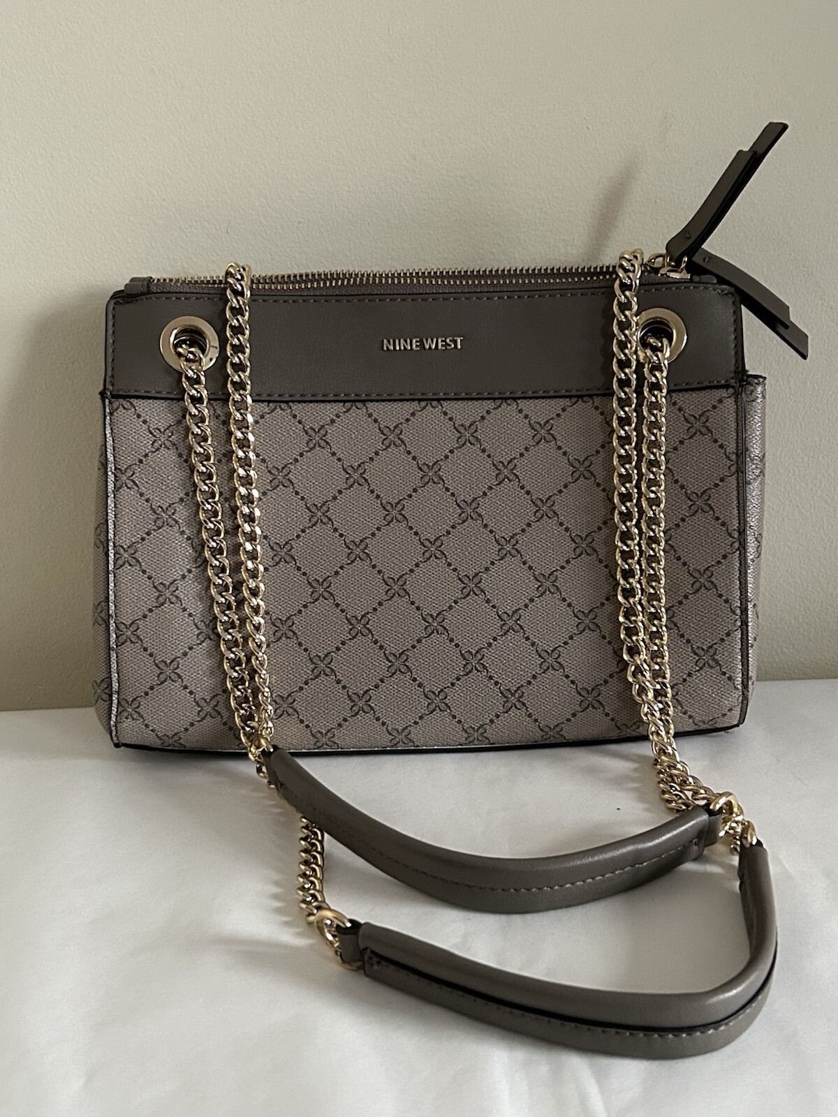 Nine West Stylish Chain Strap Shoulder Bag