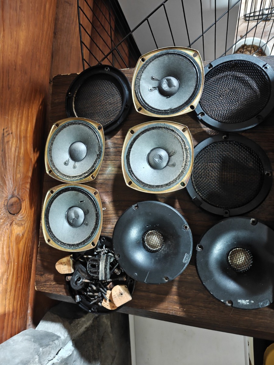 Cerwin Vega AT-15 Speaker Set | eBay