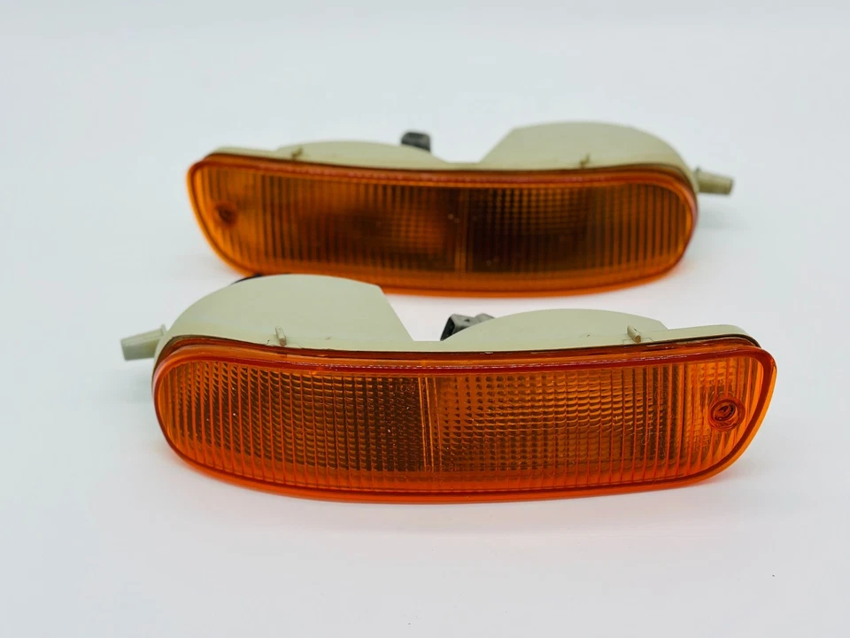 OEM Ferrari front lamp set 157674 and 157675 F355 355 512M GENUINE ORIGINAL - Image 2 of 4