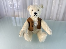 Steiff Animal 407178 Teddy Bear, 30 cm bust. Excellent condition.