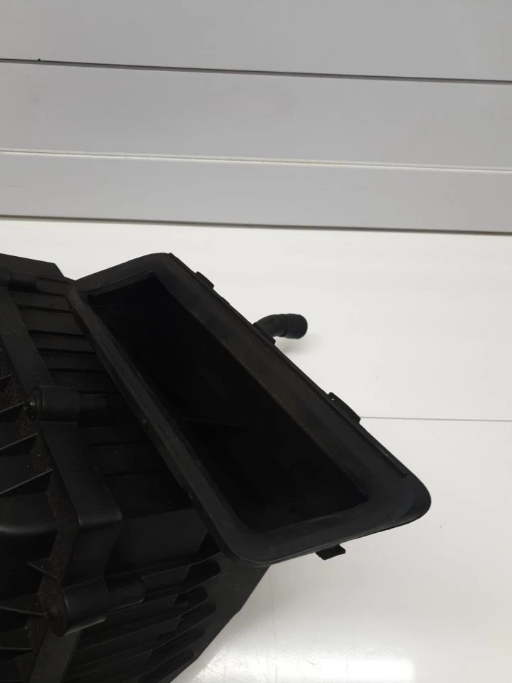 Seat Leon Mk3 2013-2017 1598 CAIXA DE FILTRO DE AR 5Q0129618B - Imagem 3 de 4