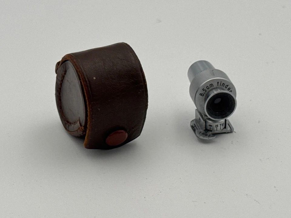 Buscador Leitz Leica 8,5 cm con estuche de cuero original - Visor auxiliar vintage Foto 3 de 4