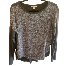 Loft Outlet Grey White Patterned Long Sleeve Round Neck Light Blouse Size S