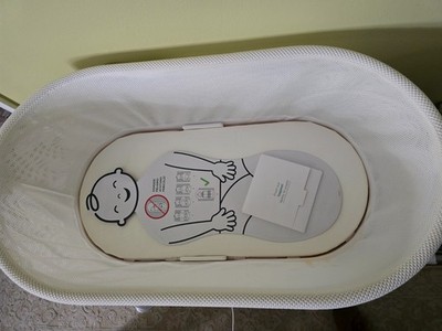 Snoo smart baby bassinet ベビーベット Amazon.com: SNOO Smart Sleeper Baby Bassinet - Bedside Crib with
