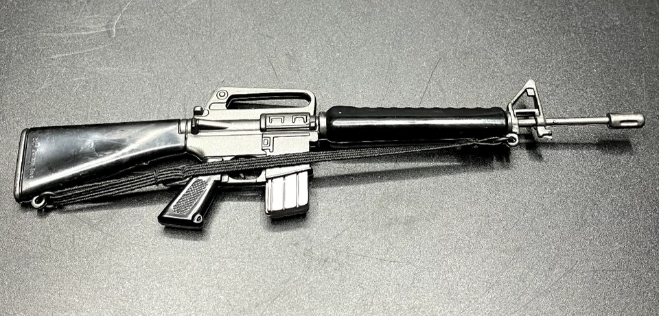 Rifle 1:6 Ultimate Soldier Vietnam US M16 para figuras de 12" Foto 2 de 4