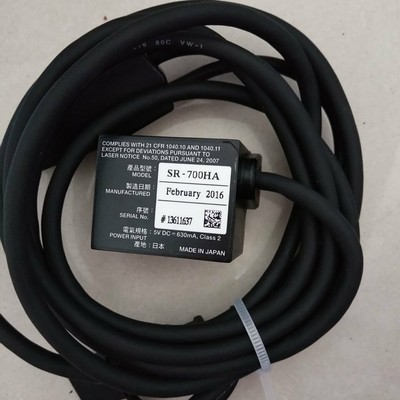 ONE USED Keyence SR-700HA SR-700HA Bar code reader spot stock #YP1